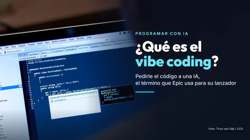 Código de un programa en la pantalla de un portátil